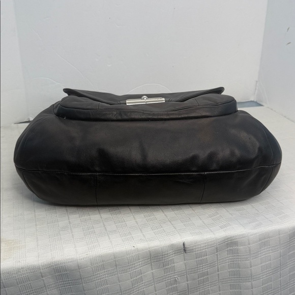 Coach F22309 Kristin Black Leather With Beige Liner Python Hobo - Picture 6 of 9